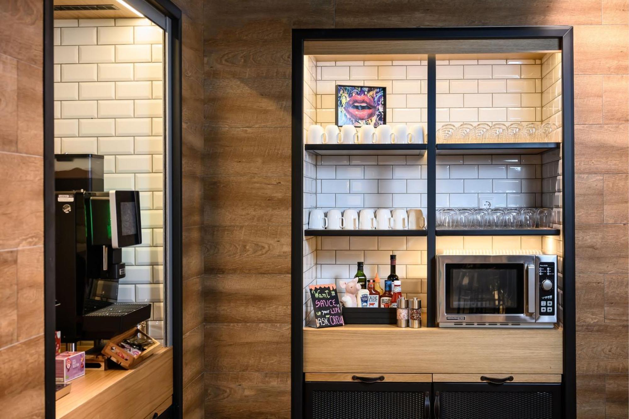 Moxy Dresden Neustadt Exterior photo
