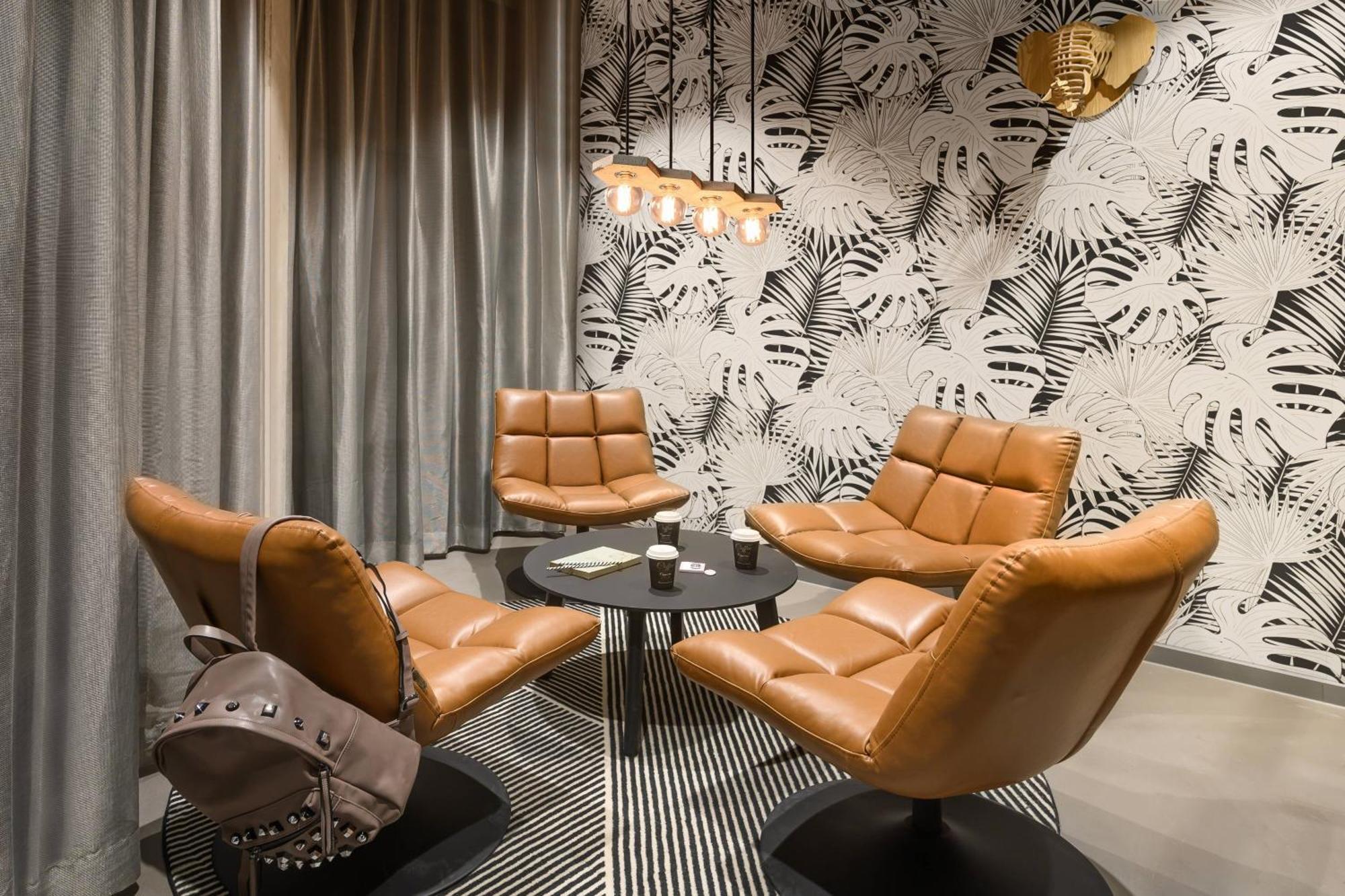 Moxy Dresden Neustadt Exterior photo